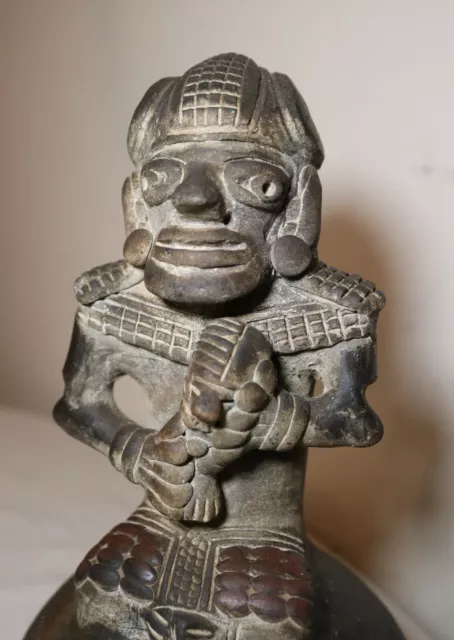 antique handmade pre columbian pottery black ware terra-cotta sculpture statue 3