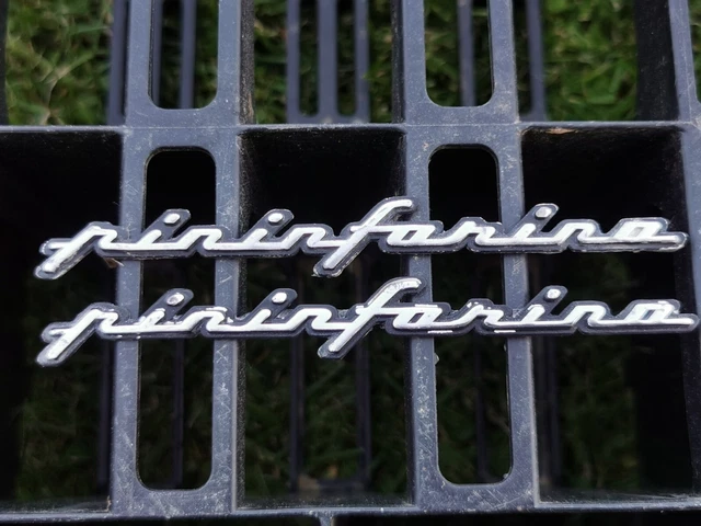 Pininfarina, 2 x distintivo