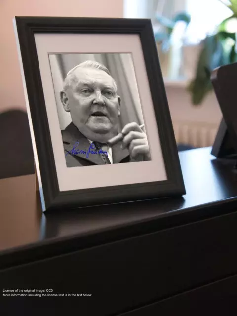 Repro-Autogramm - Ludwig Erhard - Bundeskanzler - Gerahmt