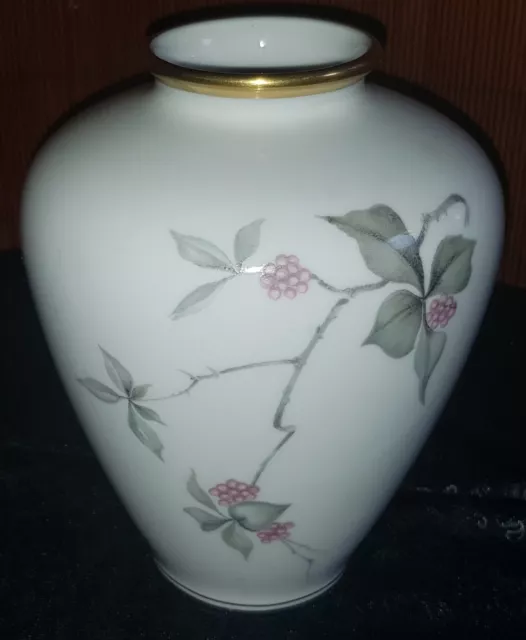 KPM Krister Germany weiße Vase mit florales Dekor & Goldrand, Ø 12 x H 14,5 cm