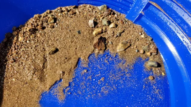 Gold Nugget Auction     Gold Panning Paydirt 4oz Material