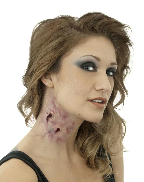 Everlasting Kiss Prosthetic Costume Accessory