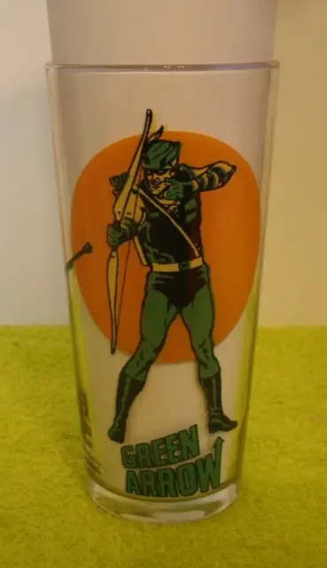 Vintage 1976 Pepsi Super Series Green Arrow Glass
