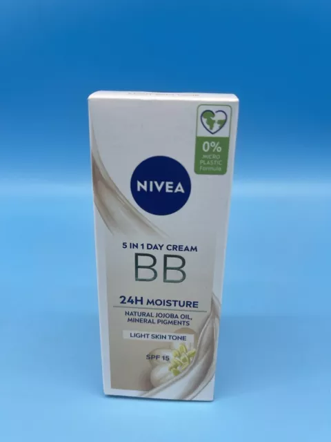 Nivea Face Tinted SPF15 BB  Day Cream 50ml,  Light Skin Tone 24h Moisture