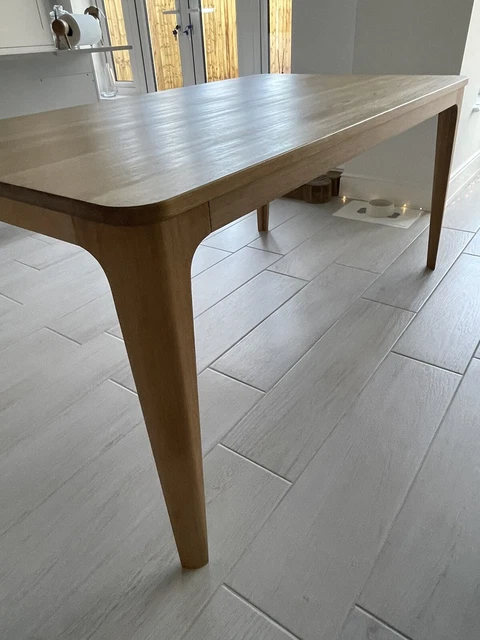 Ebbe gehl dining deals table