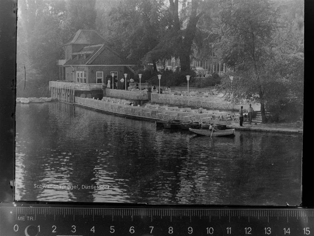 30031880 - 4000 Duesseldorf Schwanenspiegel Duesseldorf Stadtkreis GLASNEGATIV