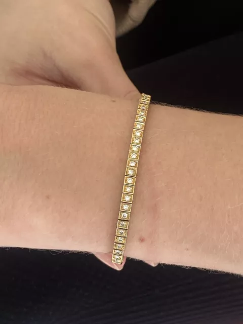 18ct gold 1.53ct diamond tennis bracelet heavy bracelet 15 grams 18K 750. 18ct gold 1.53ct diamond tennis bracelet heavy bracelet 15 grams 18K 750.
