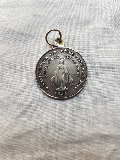 Médaille Religieuse Ancienne En Argent 925 - Poinçon Tête De Sanglier, Pendentif Art Nouveau