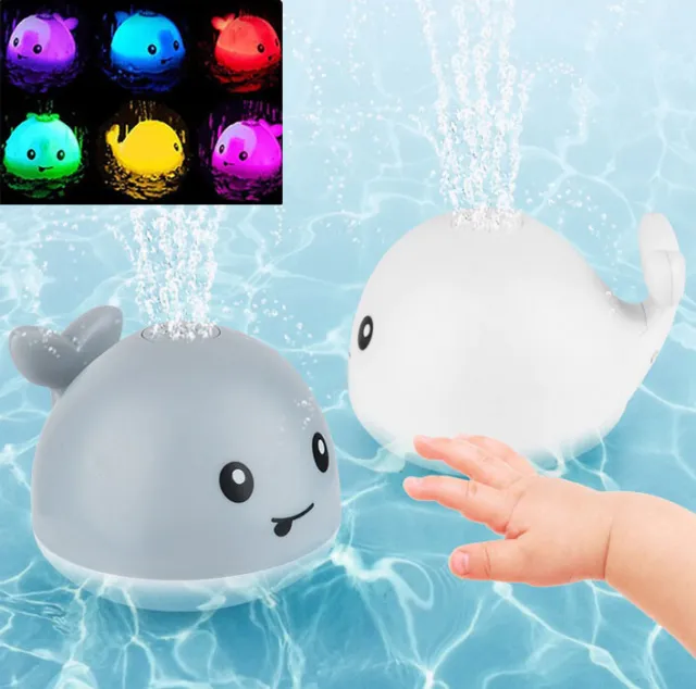 Baby Badespielzeug Wal Induktion Wassersprühball LED Sprinkler Kinder Spielzeug