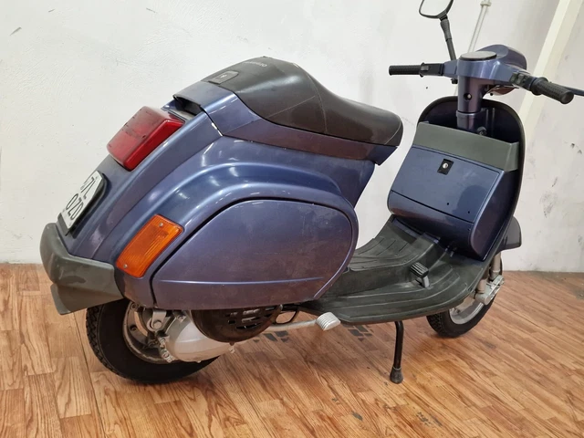 Vespa 50 Rush Vespa 50 Rush