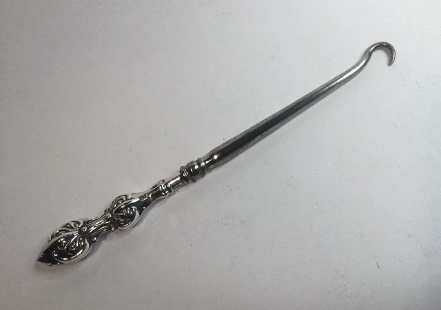 Gancio con manico a bottone in argento massiccio, contrassegnato per Londra 1900, 5 pollici