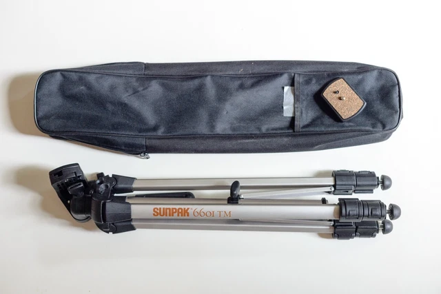 Sunpak - 6601TM 61.4" Tri-Monopod