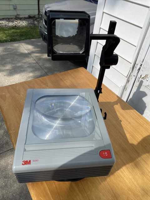 3M 9080 Portable Overhead Projector - Model 9000A JD