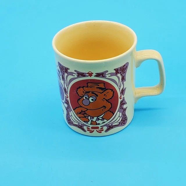VTG 1978 FOZZIE BEAR MUG The Muppet Show JIM HENSON Coffee Kiln Craft England