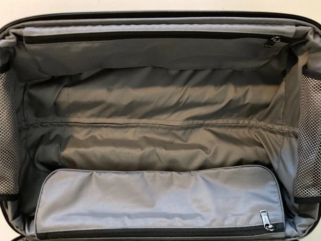 Tumi International Expandable 4-Wheeled Carry-On – Alpha 3 – Castle Gray 124793 11
