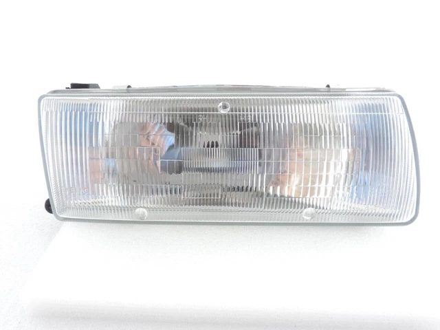 1991-1992 Nissan Sentra B13 Drivers Side Headlight Assembly