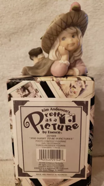 Kim Anderson Enesco 1996 You Ought To Be In Pictures Figurine 201669 NIB