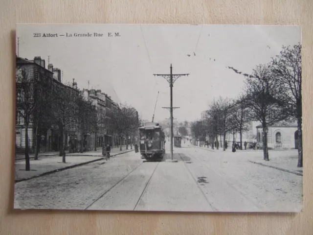 Cpa Alfort (94) La Grande Rue. Tramway.