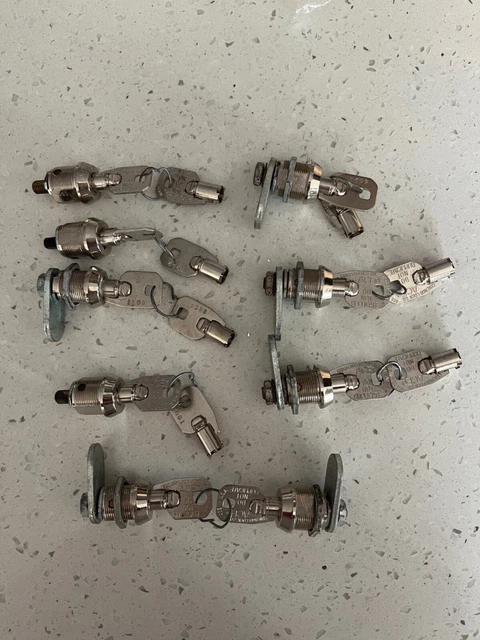 Ace Vintage Cylinder Lock Slot Machine Vending Machine Key Lot Ace Vintage Cylinder Lock Slot Machine Vending Machine Key Lot