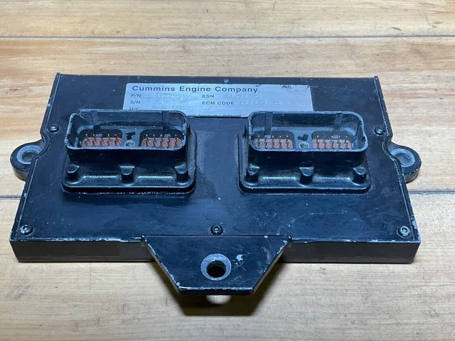Cummins ISC Electronic Control Module, ECM, OEM 3944125 (P2)