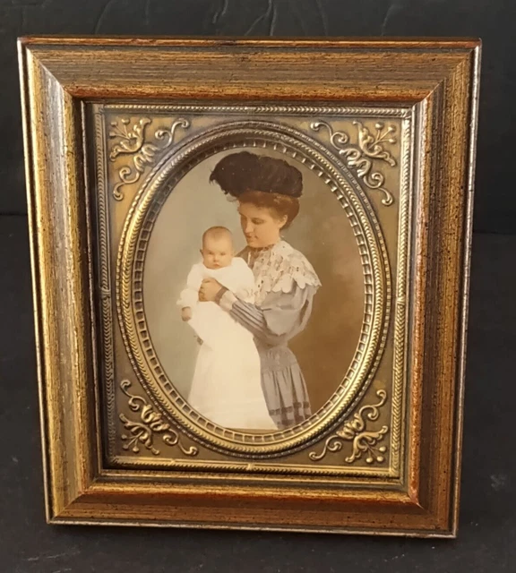 Antique Daguerreotype Tintype Photo Portrait Of A Young Woman Lady with Baby