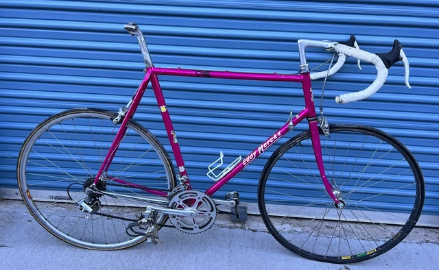 Vintage Eddy Merckx 1986-1988 Strada Road Bike Campagnolo Shimano 600 60cm Large Vintage Eddy Merckx 1986-1988 Strada Road Bike Campagnolo Shimano 600 60cm Large