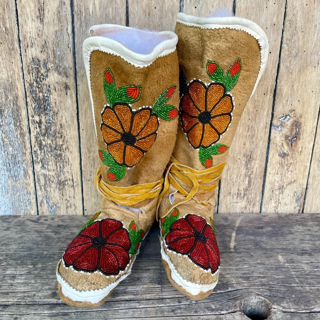 Authentic Native American Cree Nation Beaded Moccasins - Brain Tanned Leather