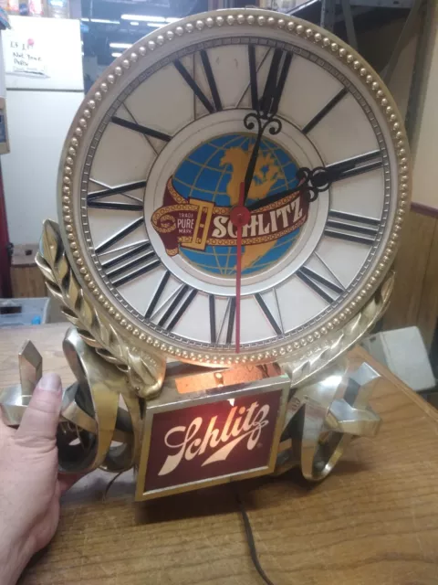 Vtg Schlitz Beer Lighted Bar Clock Sign Man Cave Tavern Decor Working 15" x 17" Vtg Schlitz Beer Lighted Bar Clock Sign Man Cave Tavern Decor Working 15" x 17"