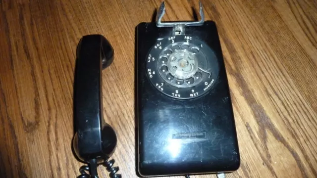 Teléfono De Pared Giratorio Negro De Colección