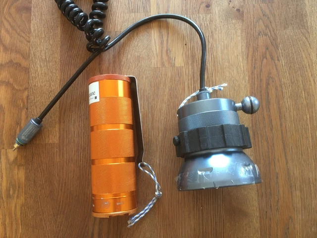 LAMPE Phare DE PLONGEE Fa&Mi - Sport & Plein air