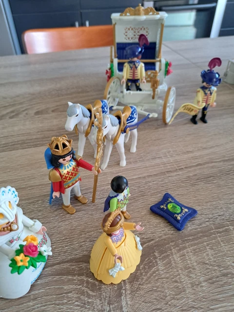 Pièce PLAYMOBIL 5143 - Carrosse De Princesse Avec Roues Et Essieux (occasion)