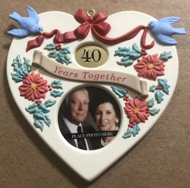 Vintage 1995 Hallmark Keepsake Ornament ANNIVERSARY YEAR Photo Holder NEW