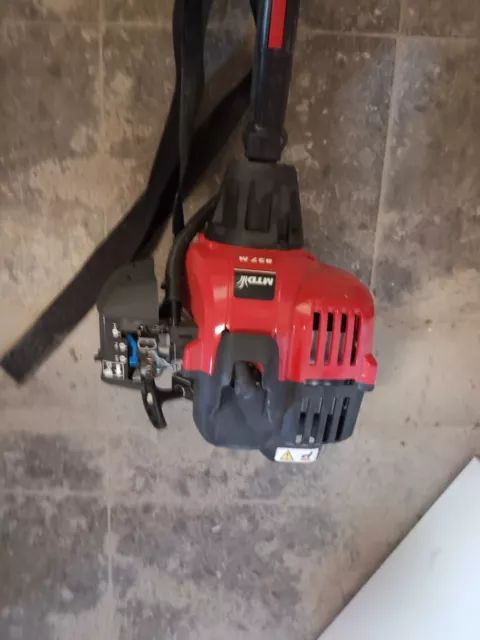 Benzin-Motorsense MTD 637 M