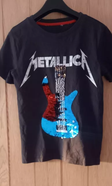 H&m floss deals t shirt