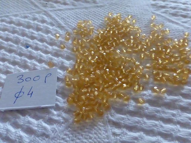 lot de 300 PERLES à facettes anciennes verre de bohème topaze  4mm