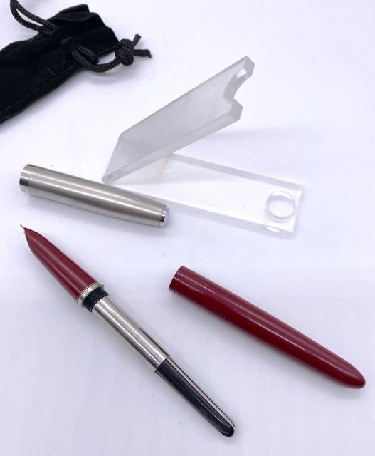 Parker 21 Red Lustraloy Cap Fountain Pen USA Dated 9. w Aerometric Filler