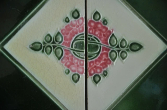 4 Pc Vintage Majolica H&R Floral Decorative Art Ceramic Tiles , Japan 3