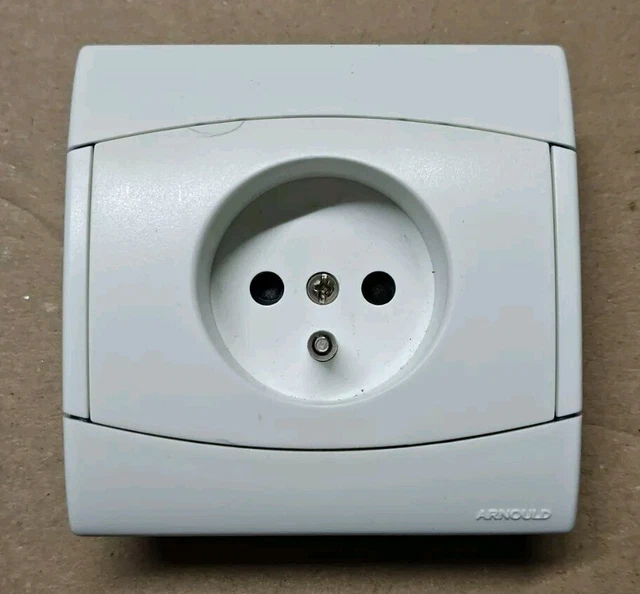 Prise électrique Arnould 1001 2P+T - Complète, Couleur Blanc Crème, Vente à L'unité