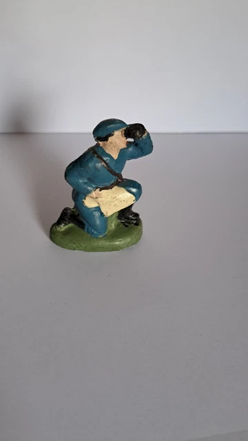 Ancien Soldat Marin JRD Allongé Avec Fusil, Composition Plâtre Et Farine Années 30