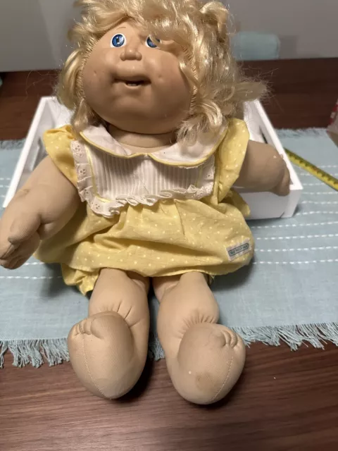 Vintage Cabbage patch kids doll 1980's. Corn silk Long Blonde Hair, Blue Eyes