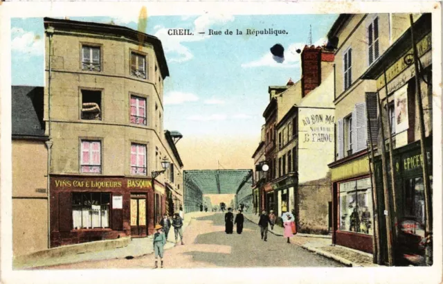 CPA CREIL Rue de la Republique (377702)