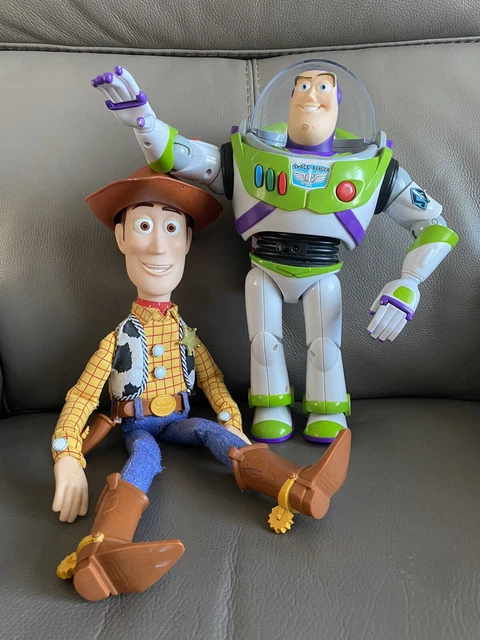 DISNEY STORE TOY Story Thinkway Woody & Buzz Talking Action Figures