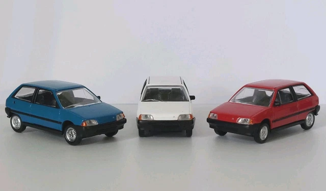 Lot De 2 Miniatures Norev Citroën DS 1/55 - Bleue Et Verte - Années 1960