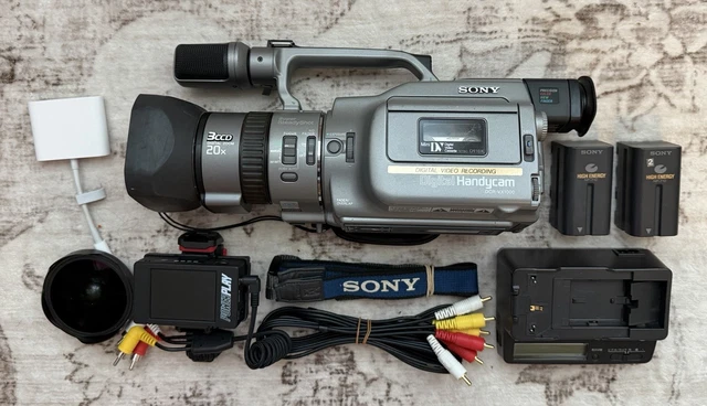 Caméscopes mini DV Tri-Ccd Sony - SAGA 8MM