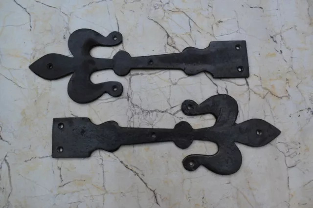 Vintage Cast iron gate door dummy hinges Vintage french head barn rusty 2 pcs