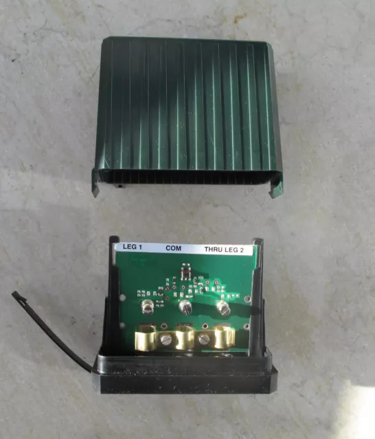 Antennae inductive splitter device