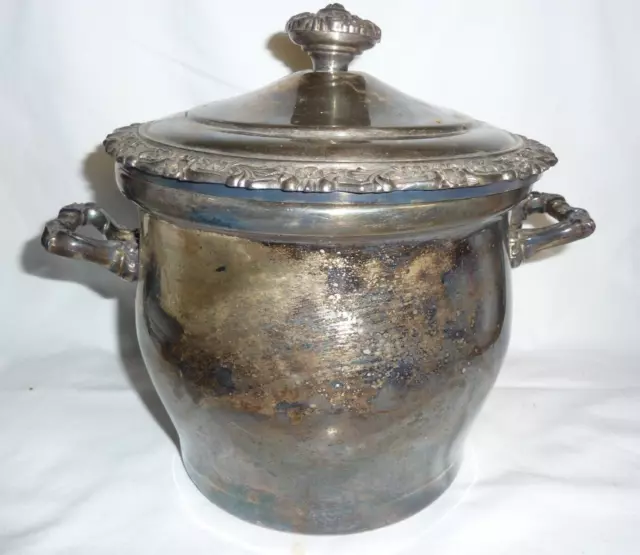 Vintage International Silver Co Silver Plate  Ice Bucket  with Lid Glass Lined