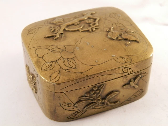 vintage lovely brass snuff box pills?big pocket box antique very nice