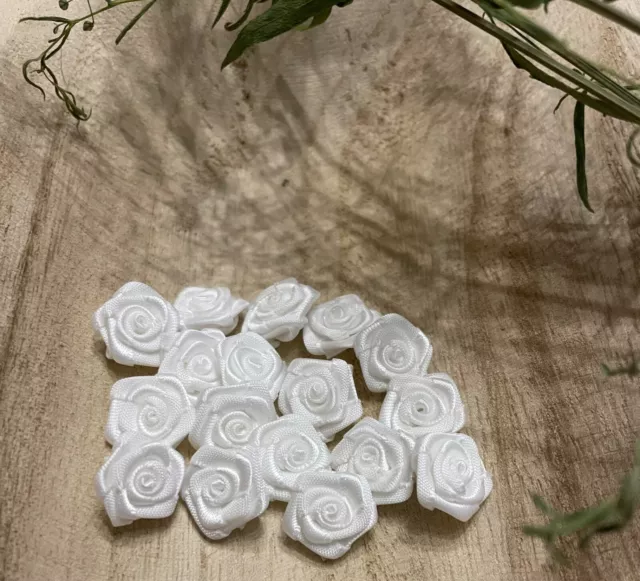 10 Diorröschen Satinröschen Streublüten Satinröschen Deko weiß 