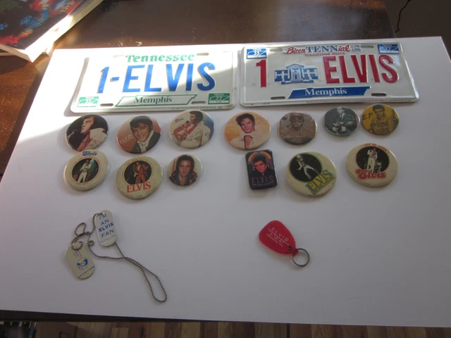 Elvis Presley Lot Of 13 Pin Dog Tag Key Chain License Plates